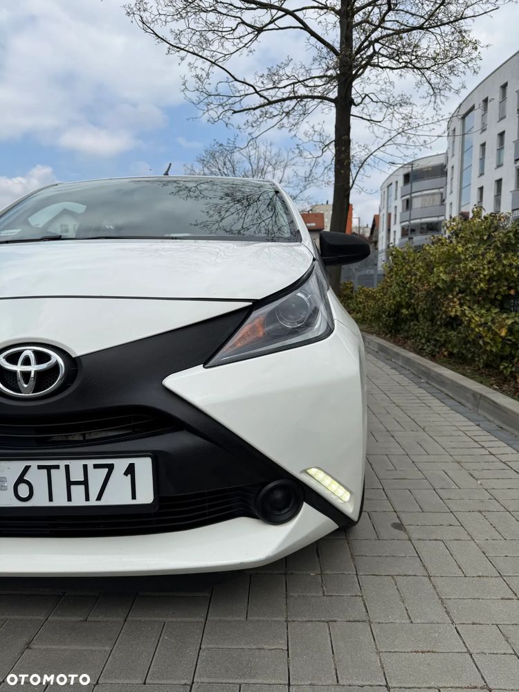 Toyota Aygo 1.0 VVT-i Sprint EU6 - 12