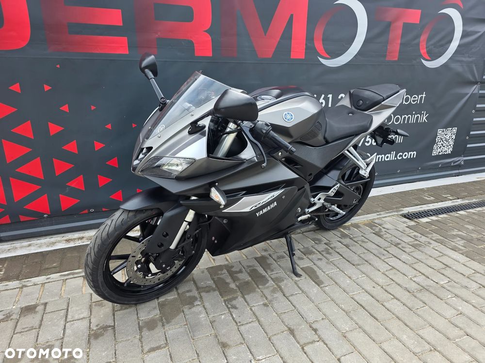 Yamaha YZF - 27