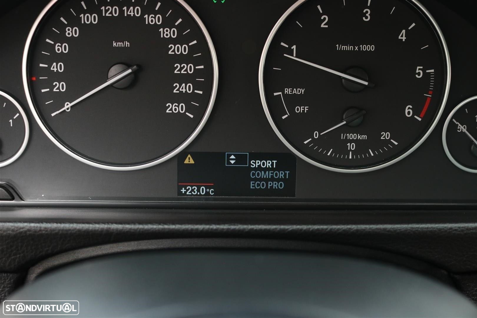BMW 318 d Advantage - 37