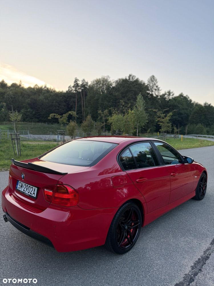 BMW Seria 3 330i - 3