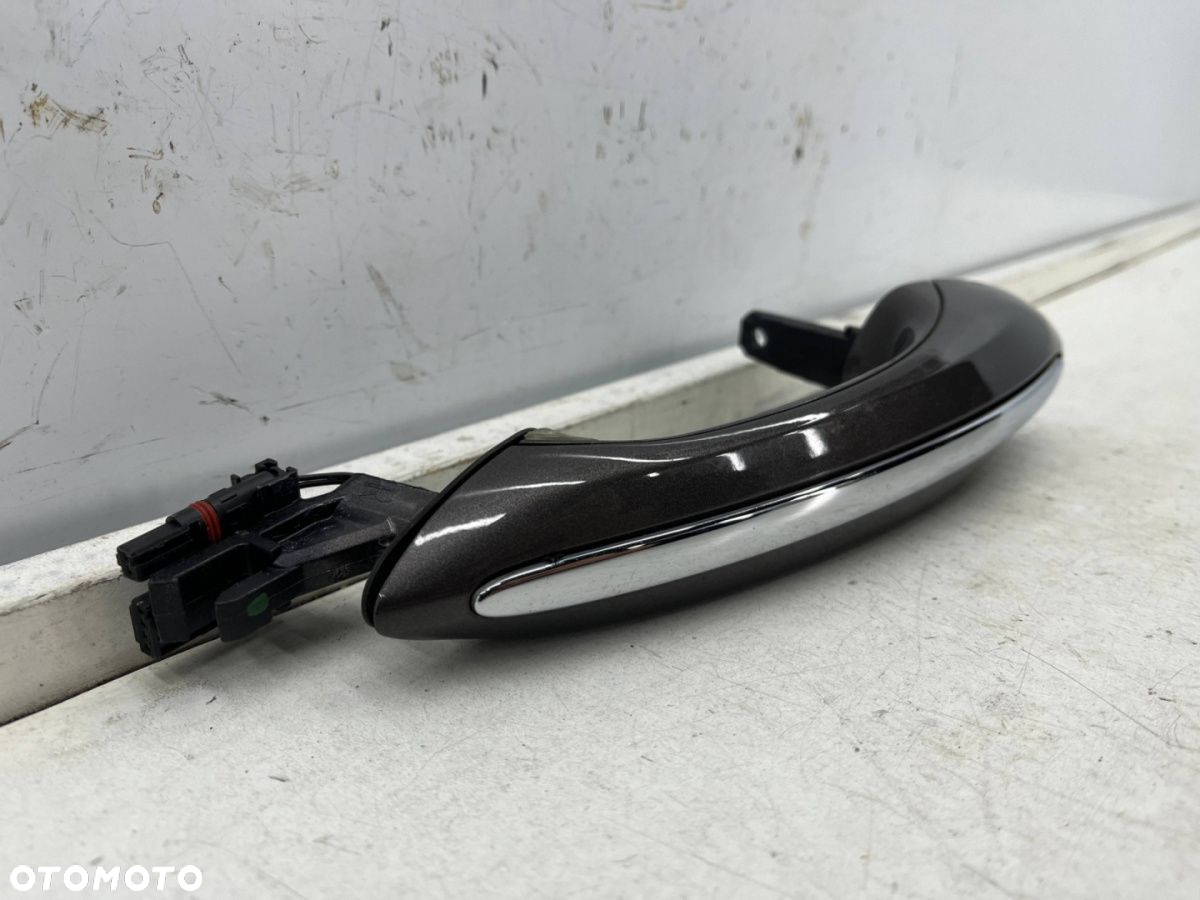 Klamka BMW F10 F01 F04 F06 F07 F12 F13 10-17r. prawa tylna przednia zewnętrzna rączka drzwi keyless - 4