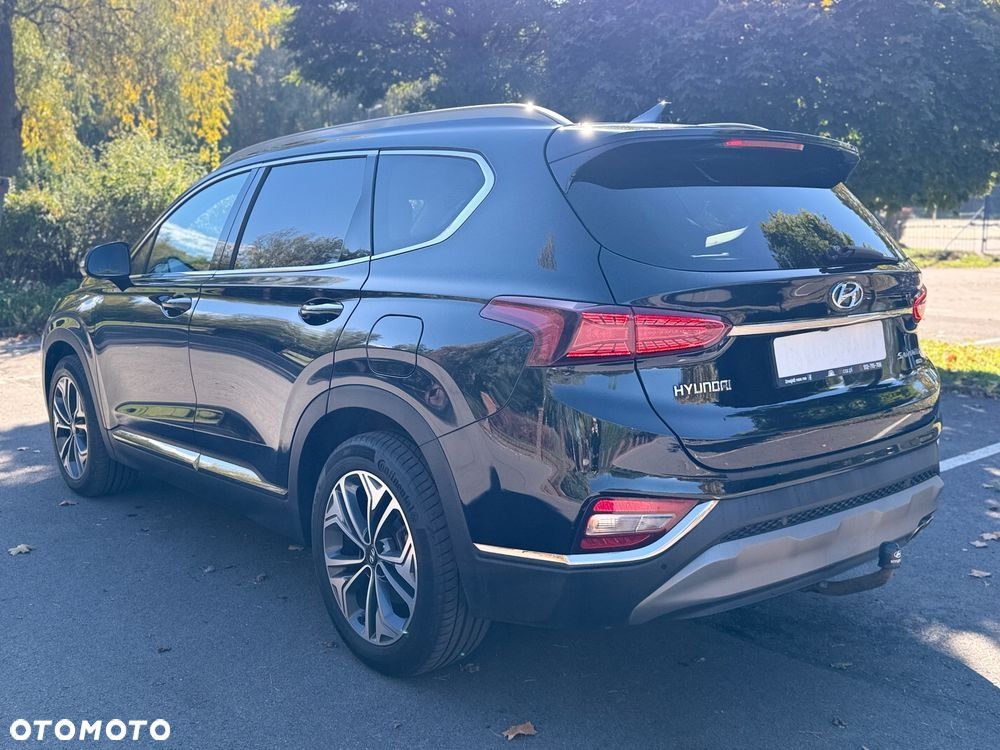 Hyundai Santa Fe 2019 photo 3