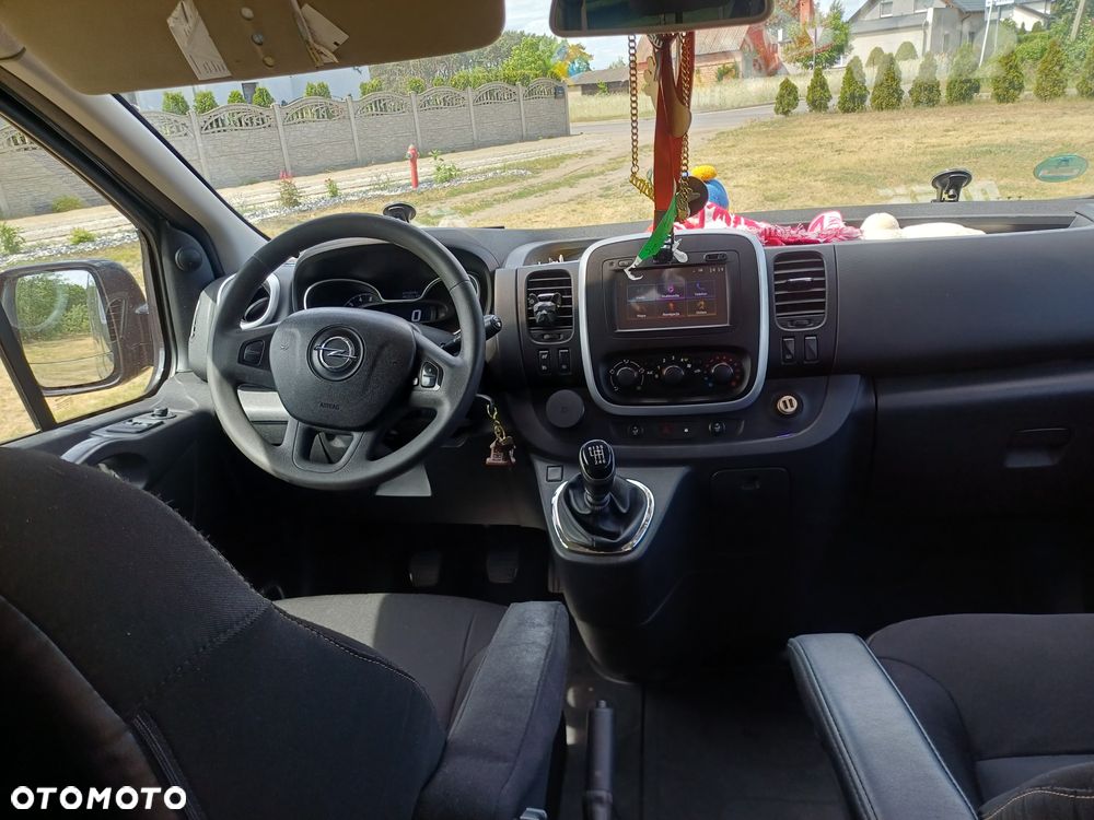 Opel Vivaro - 6