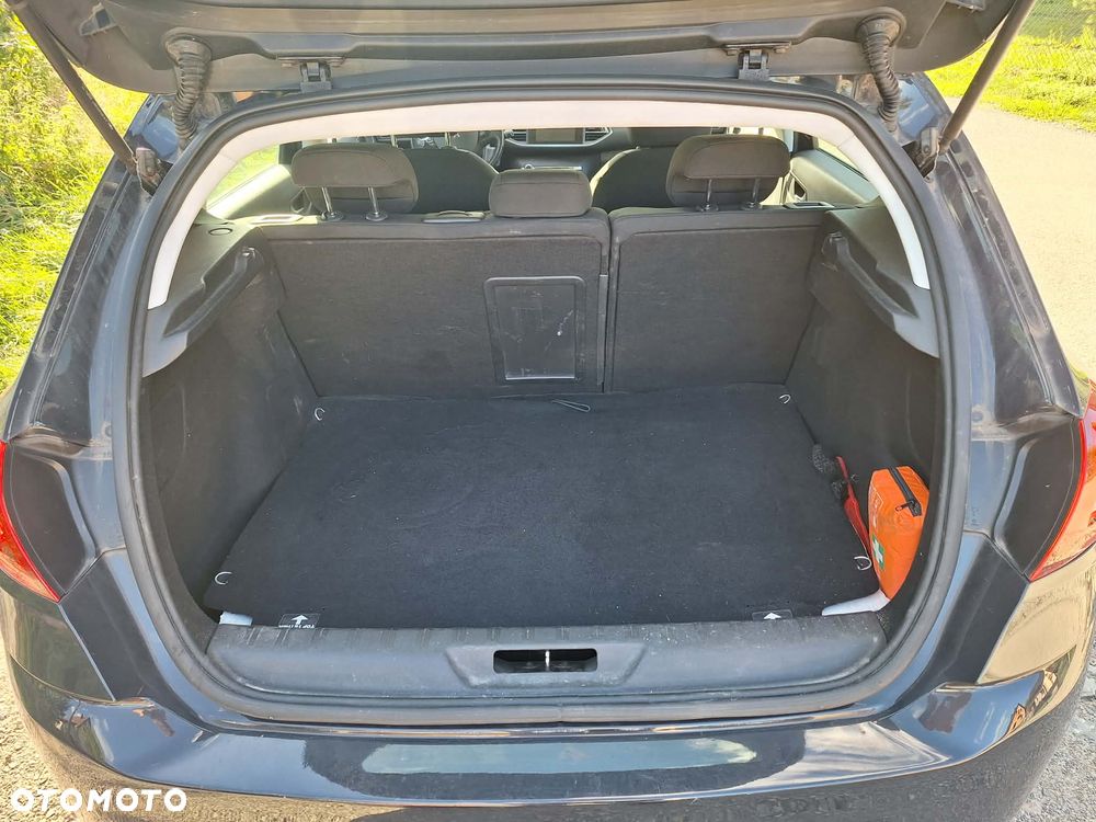 Peugeot 308 1.6 THP Active - 6
