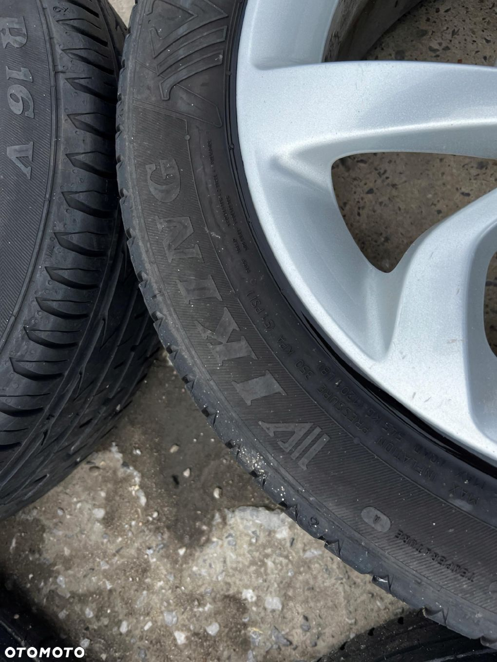 KOŁA FELGI OPONY LETNIE OPEL CORSA D E 195/55 R16 - 13