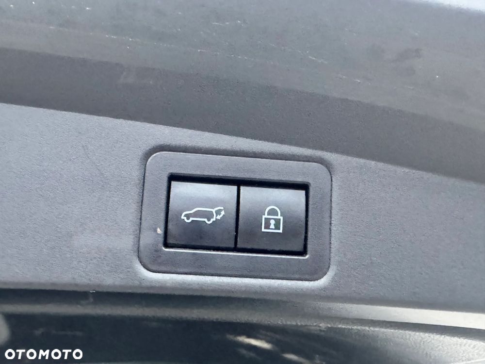 Toyota Corolla 2.0 Hybrid GR Sport Dynamic - 18