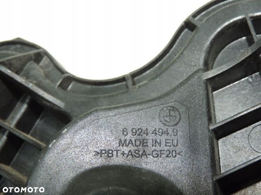 DEKIEL LAMPY PRAWY PRZÓD BMW E81 E87 - 4