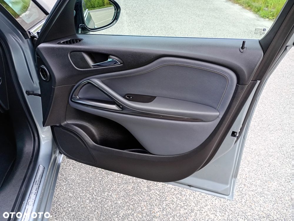 Opel Zafira Tourer 1.4 Turbo Innovation - 24