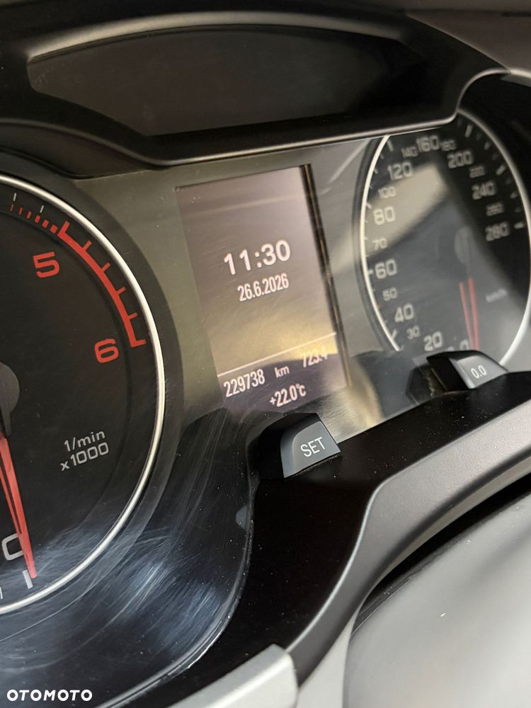 Audi A4 Limousine 2.0 TDI - 16