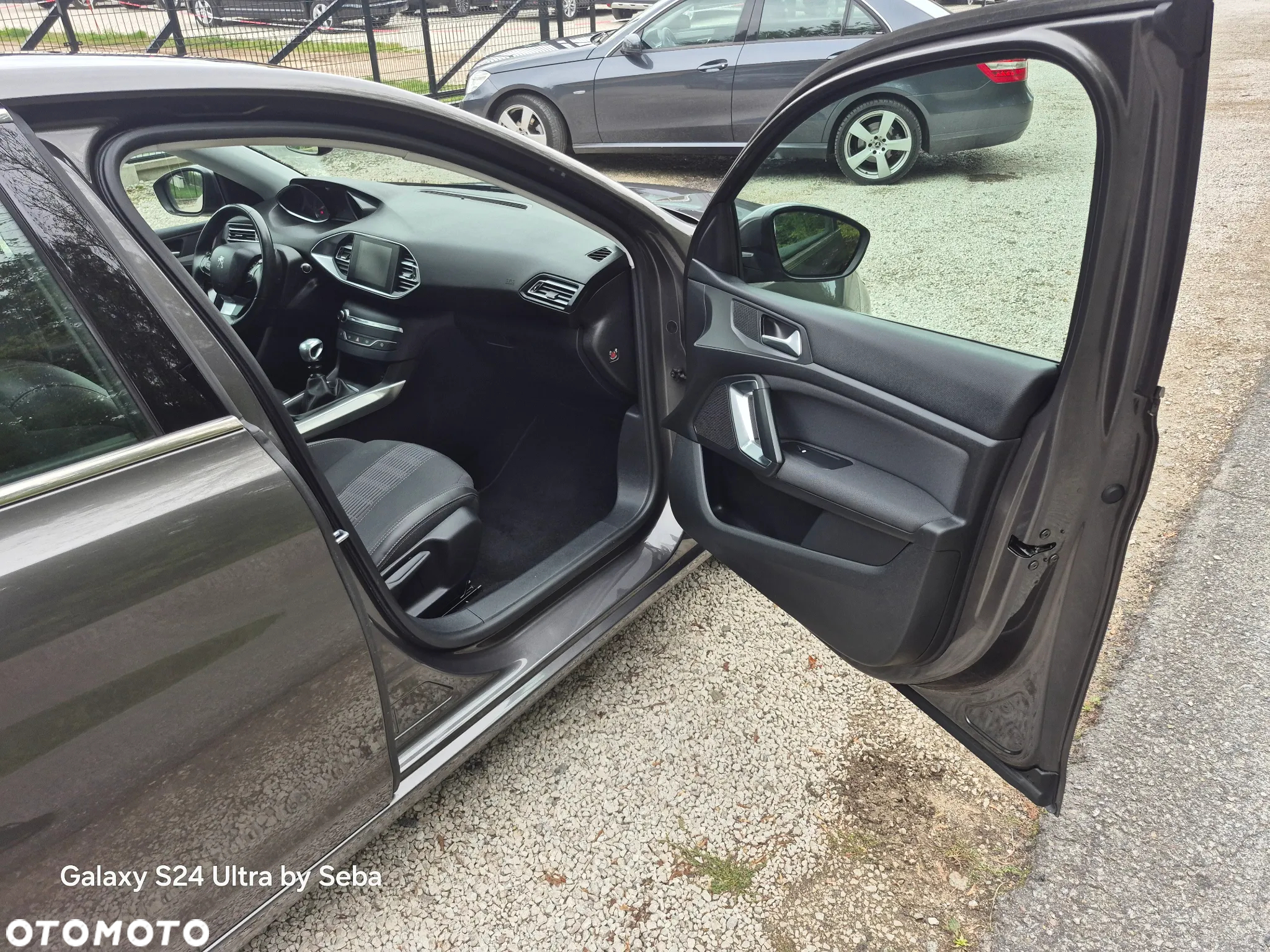 Peugeot 308 1.5 BlueHDi Allure Pack S&S - 31