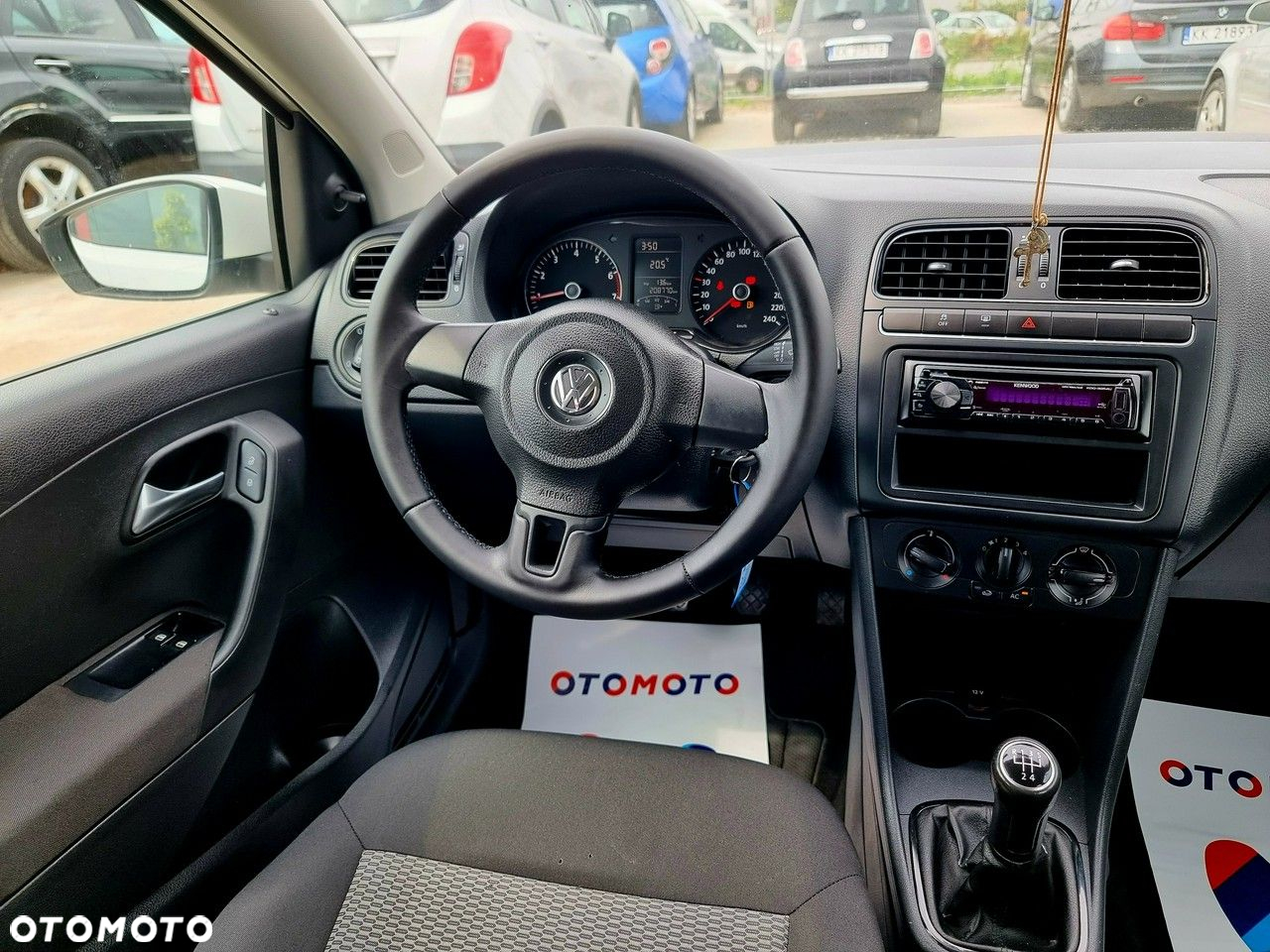 Volkswagen Polo - 14