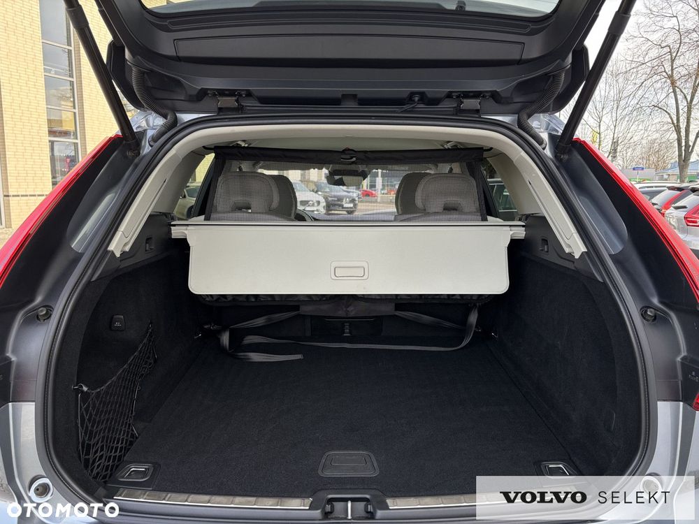 Volvo XC 60 - 21