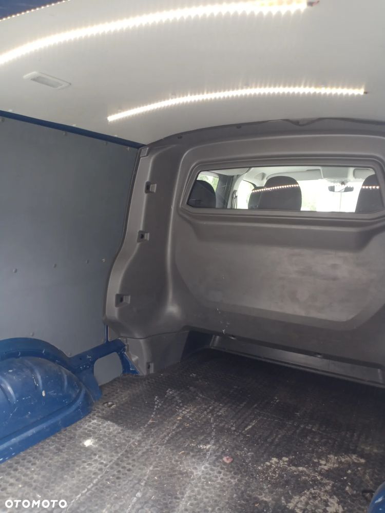 Volkswagen Transporter L1H1 Plus Comfortline DSG - 3