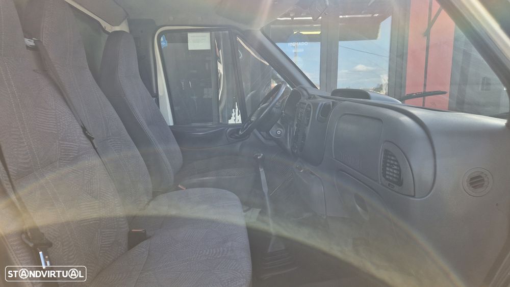 Ford Transit 2.4 TDCI - 15