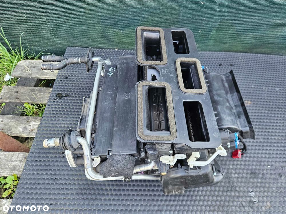 Nagrzewnica 4F1820351L 4F0820155E Obudowa Europa Chlodnica Wentylator Dmuchawa Silniczki Instalacja 2.7 3.0 TDI Audi A6 C6 2005r - 5