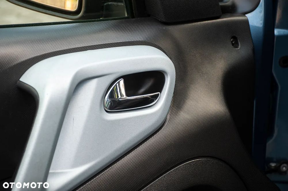 Citroën Berlingo Multispace HDi 115 FAP XTR - 38