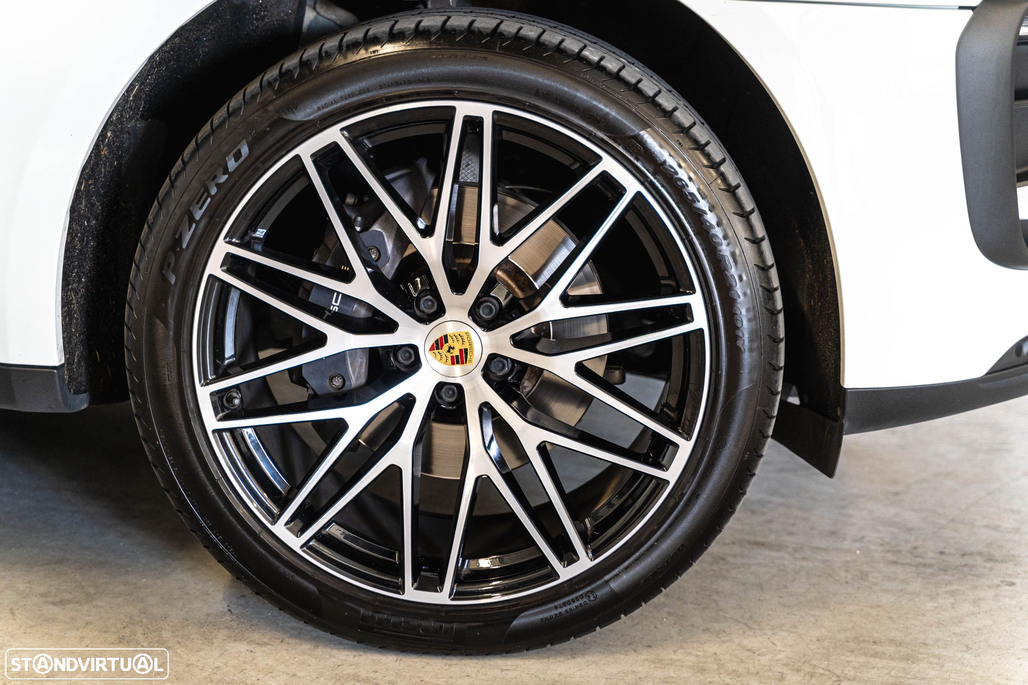 Porsche Macan Standard - 3