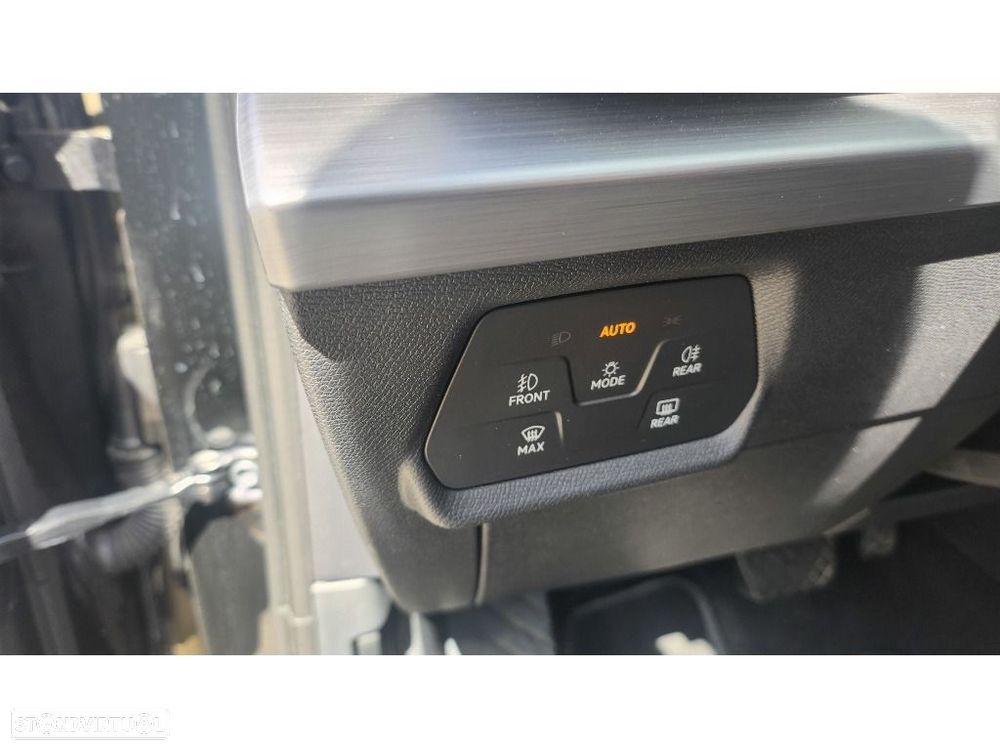 SEAT Leon ST 2.0 TDI FR DSG - 10