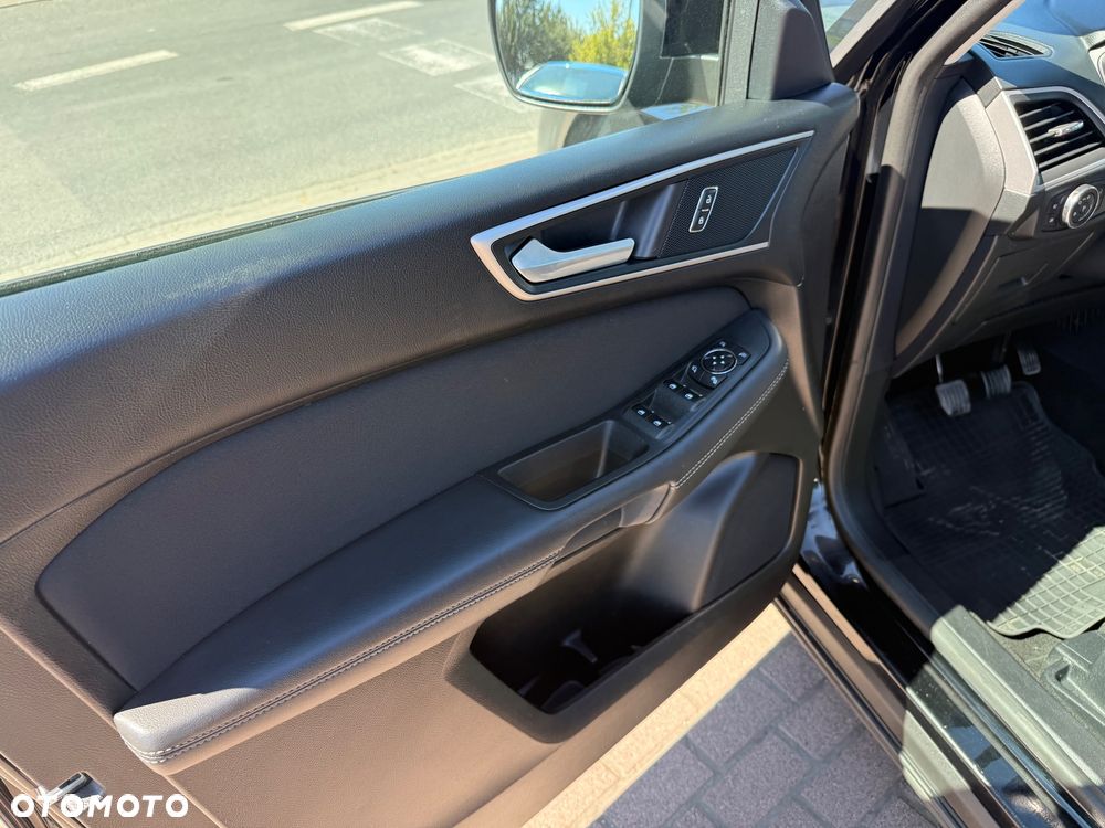 Ford Galaxy 2.0 TDCi Trend - 16