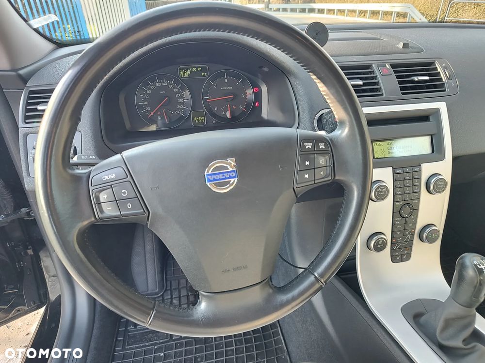 Volvo V50 DPF DRIVe Momentum - 12