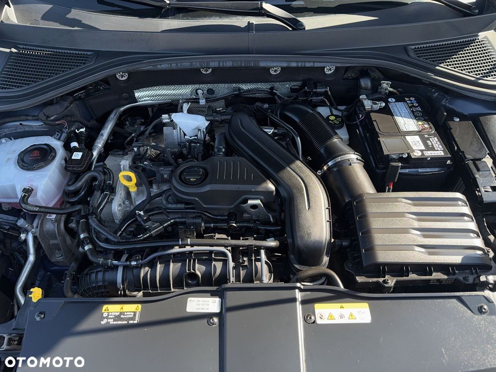 Volkswagen T-Roc - 27
