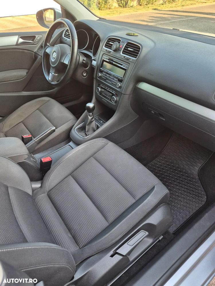 Volkswagen Golf 1.6 TDI DPF Team - 8