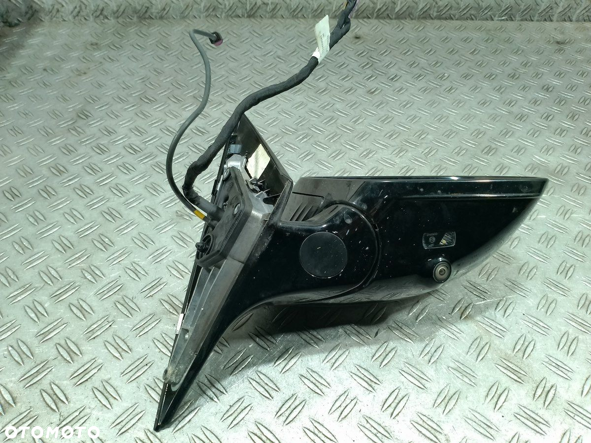 LUSTERKO PRAWE MAYBACH X222     8 + 8 PIN - 3