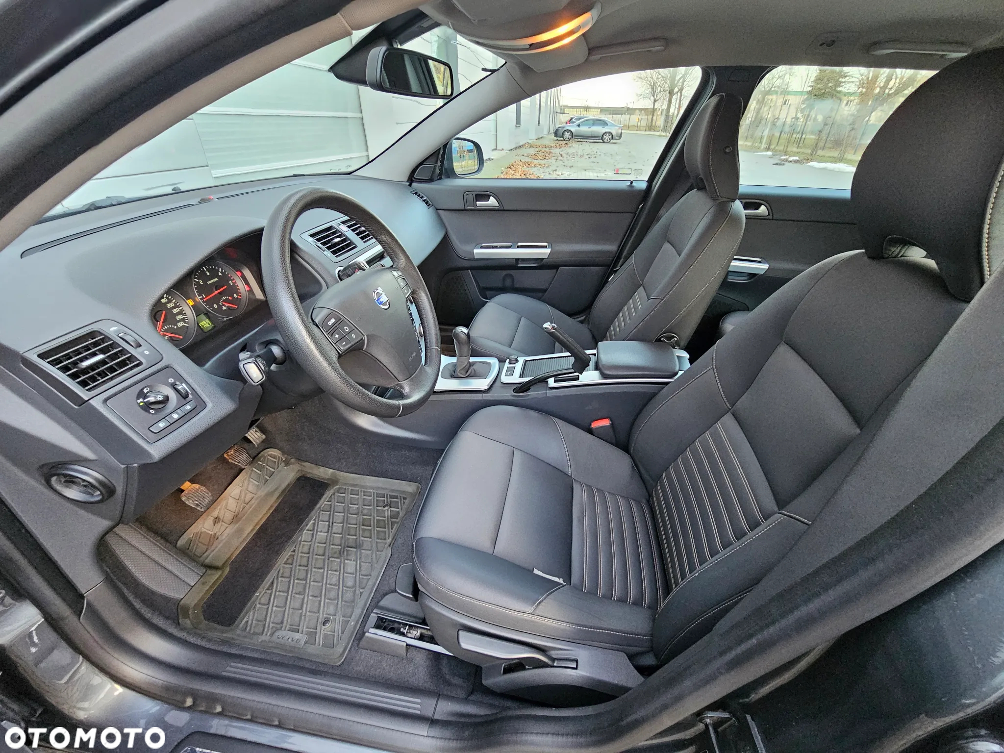 Volvo V50 1.6D DPF DRIVe Start/Stop Kinetic - 16
