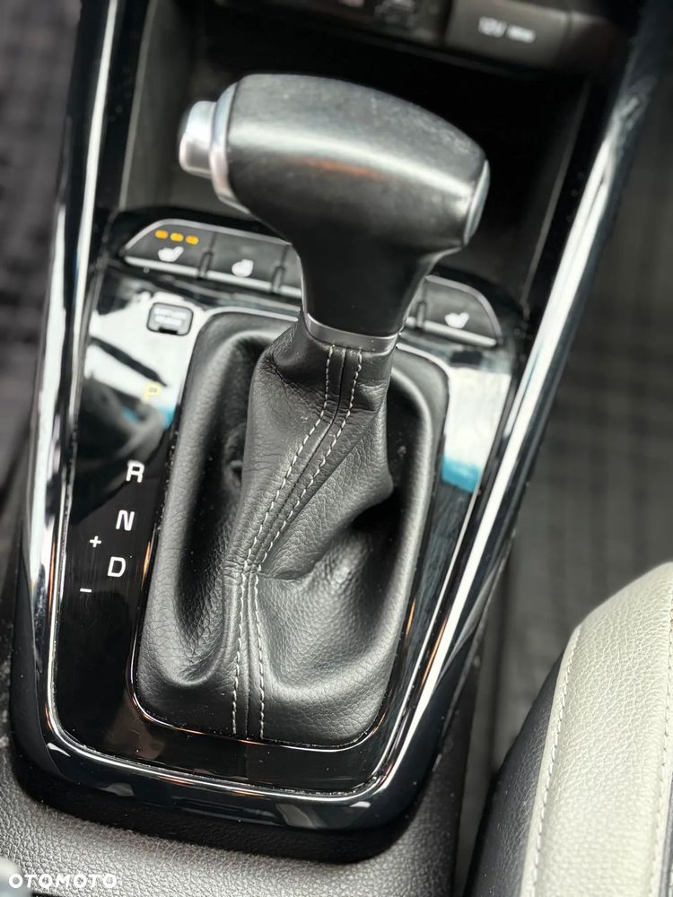 Kia Stonic 1.4 M - 6