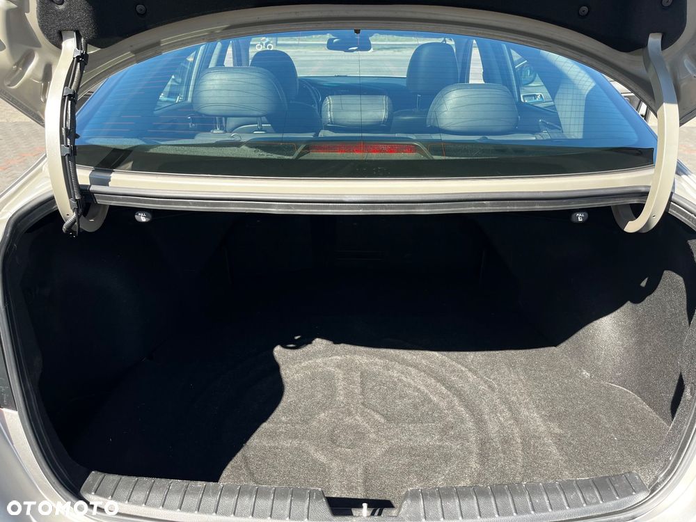 Kia Optima 1.7 CRDi XL - 23