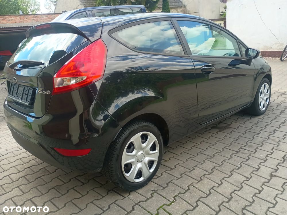 Ford Fiesta - 6