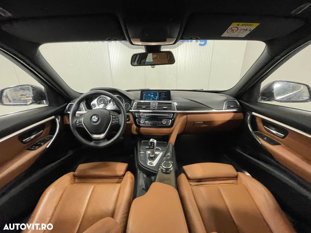 BMW Seria 3 330e iPerformance Luxury Line - 7