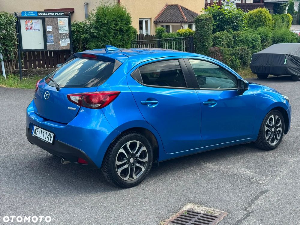 Mazda 2 - 4