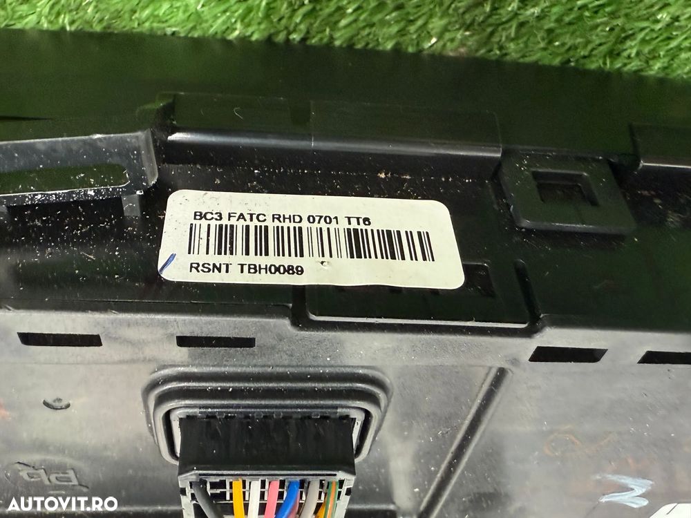 PANOU COMANDA CLIMA HYUNDAI I20 1.0 BENZINA 2024 COD OEM 97250-Q0701 2020-2024 - 8