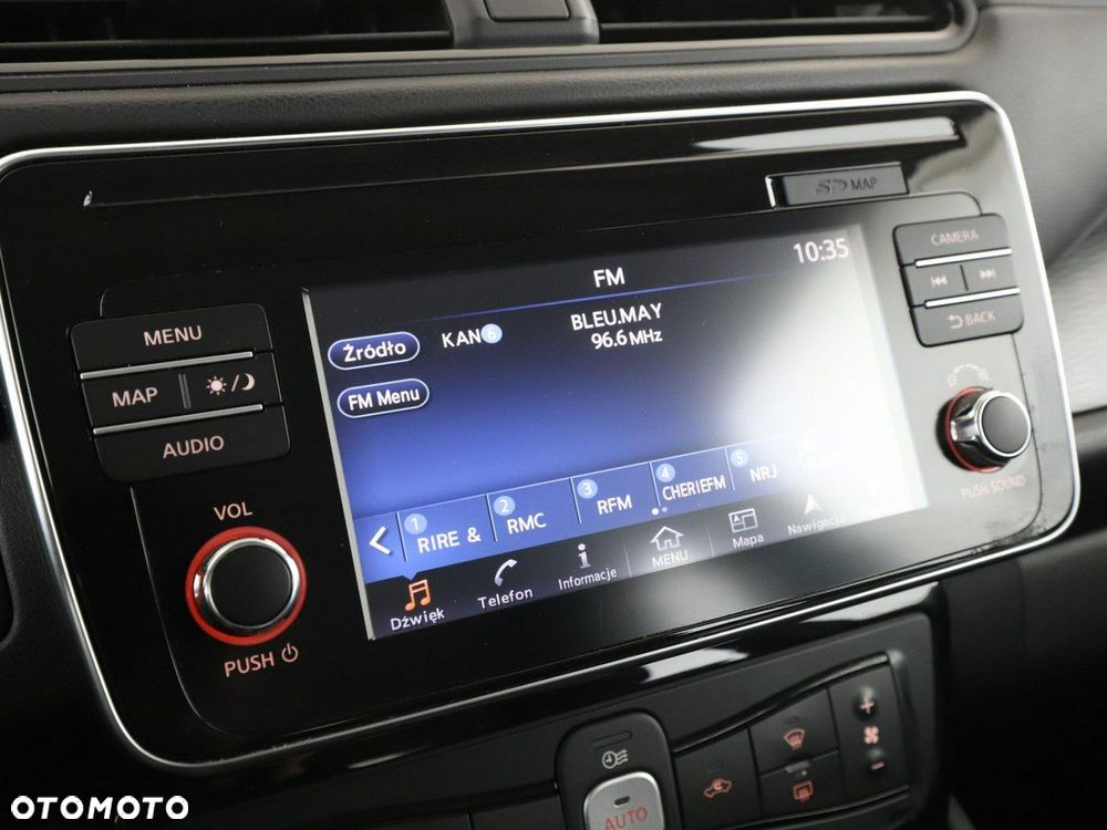 Nissan Leaf 40kWh Acenta - 23