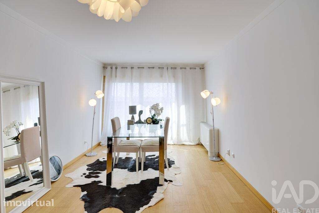 Apartamento T1 em Parque das Nações de 64 m2 - Grande imagem: 2/24