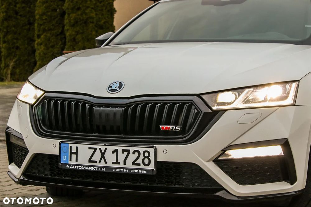 Skoda Octavia 2.0 TDI DSG 4x4 RS Plus - 7