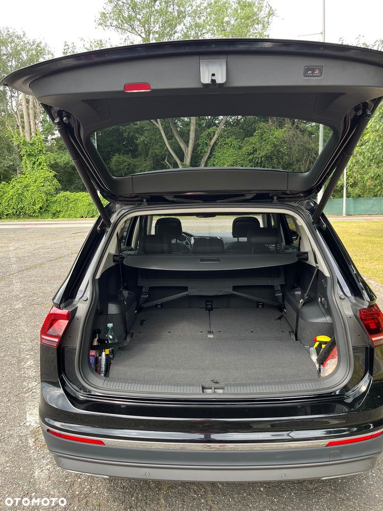 Volkswagen Tiguan Allspace 2.0 TDI 4Mot SCR Highline DSG - 9