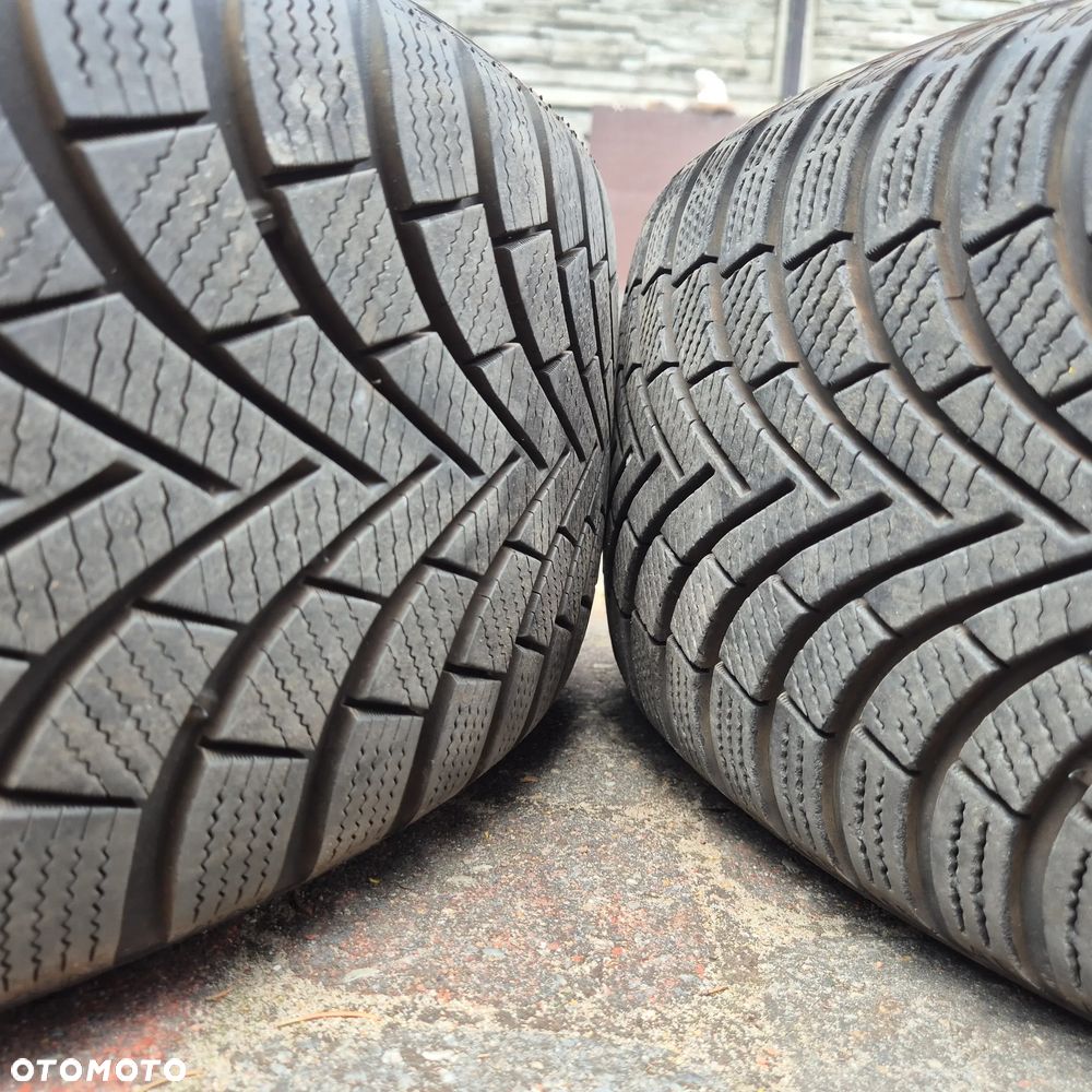 ZIMA 235/50 R19 HYUNDAI TUCSON IX35 KIA SPORTAGE OUTLANDER COMPASS RAV 4 - 9
