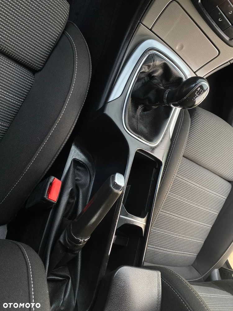 Opel Insignia 2.0 CDTI Active - 30