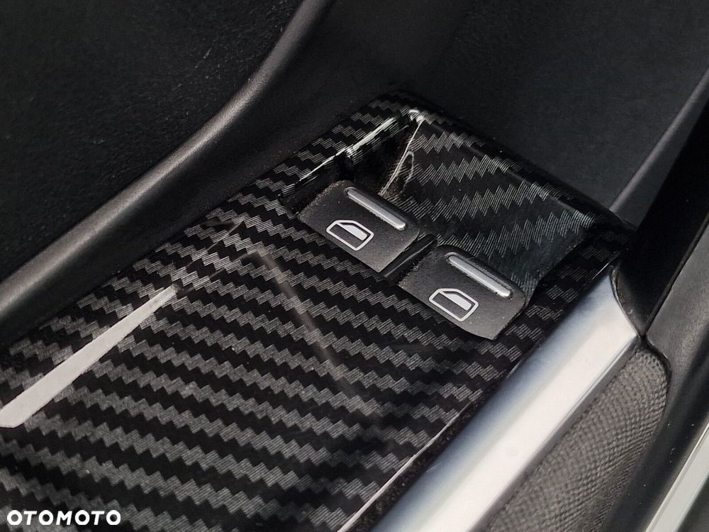 Volkswagen Beetle 2.0 TSI BMT R-Line DSG - 21