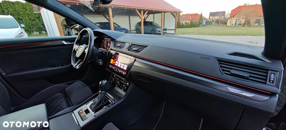 Skoda Superb 1.4 TSI Plug-In Hybrid Sportline DSG - 10