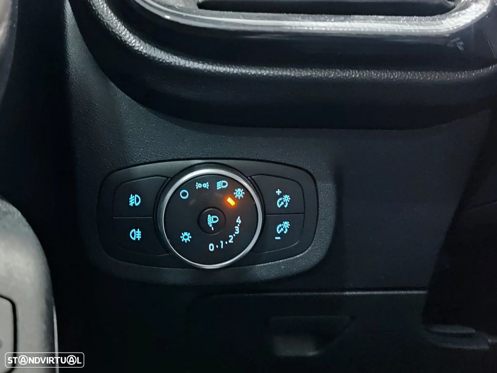 Ford Fiesta 1.0 EcoBoost ST-Line - 24