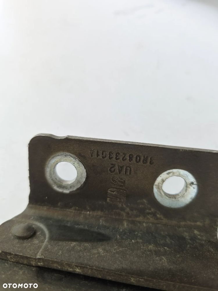Zawiasy Maski Zawias Lewy + Prawy Seat Exeo 3R0823301A 3R0823302A - 3