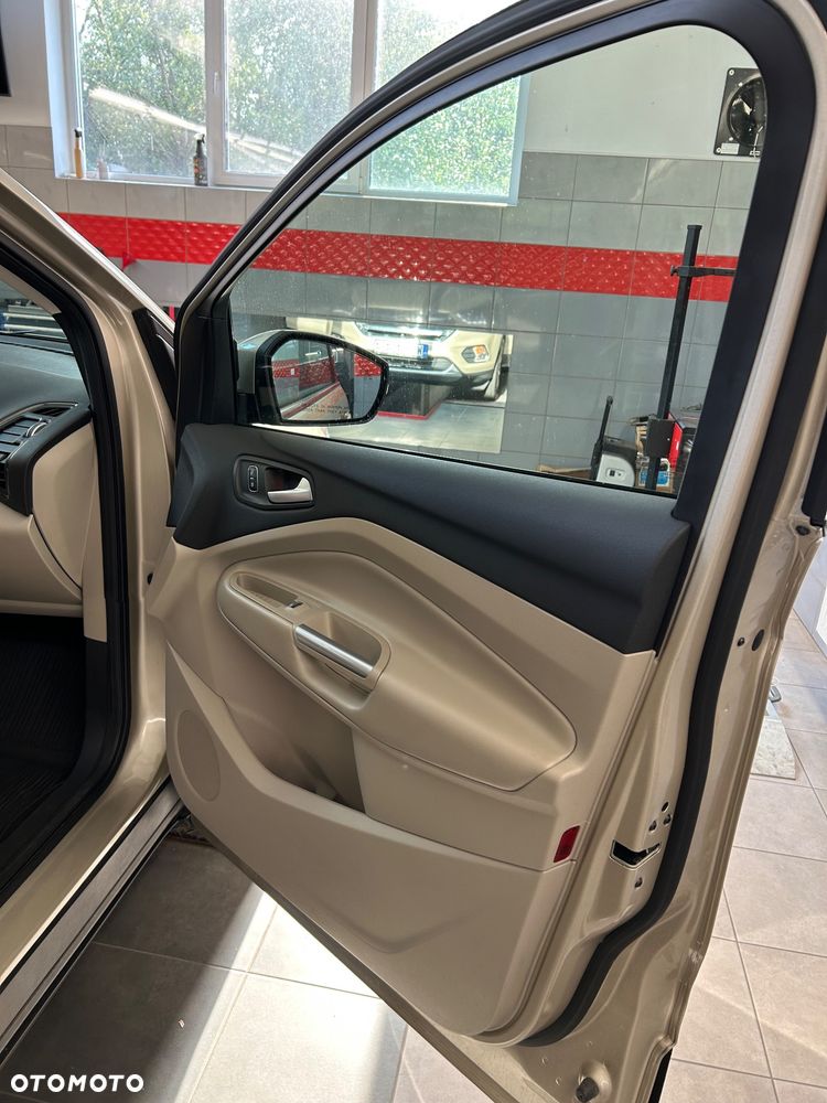 Ford Escape - 21