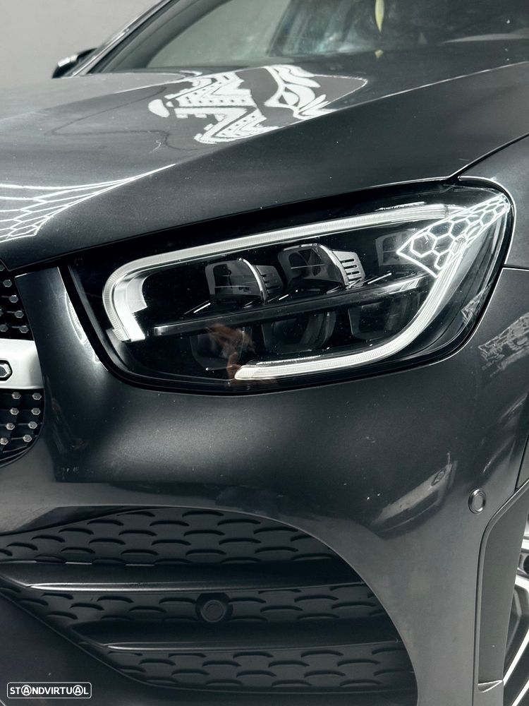 Mercedes-Benz GLC 300 de 4Matic 9G-TRONIC AMG Line - 4