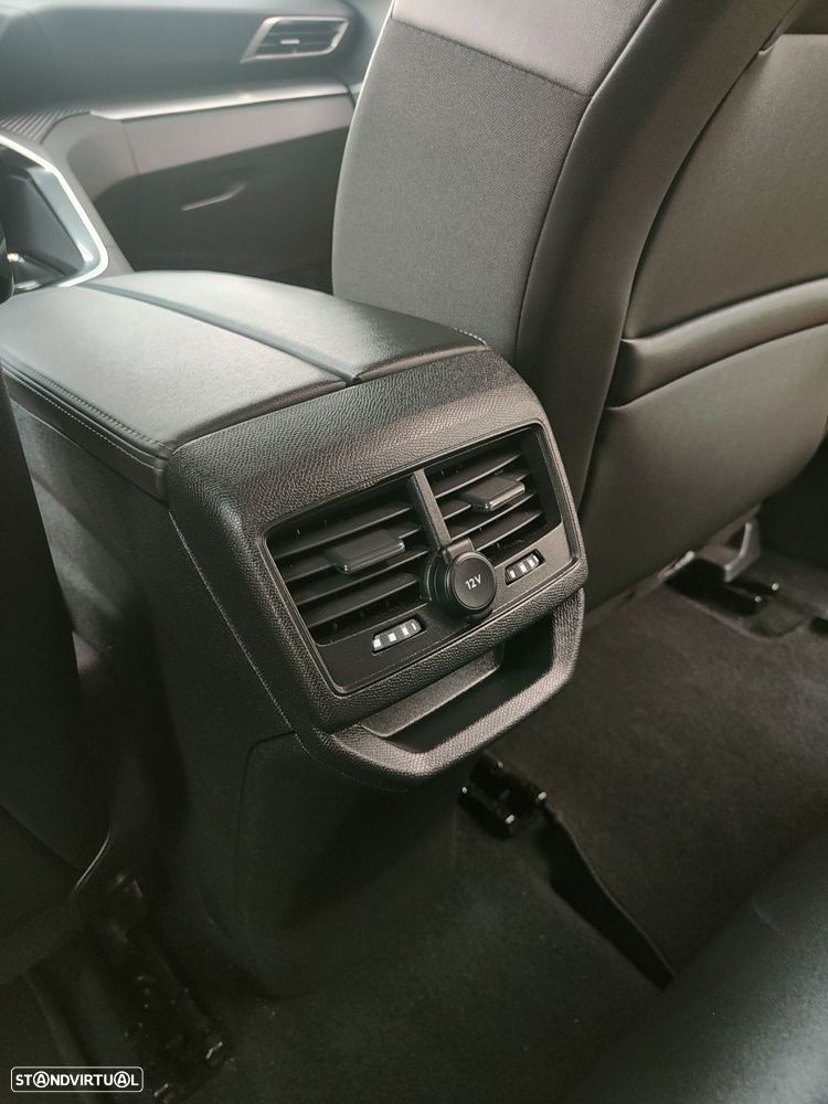 Peugeot 3008 1.6 Hybrid Allure e-EAT8 - 33