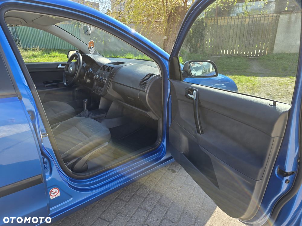 Volkswagen Polo - 21