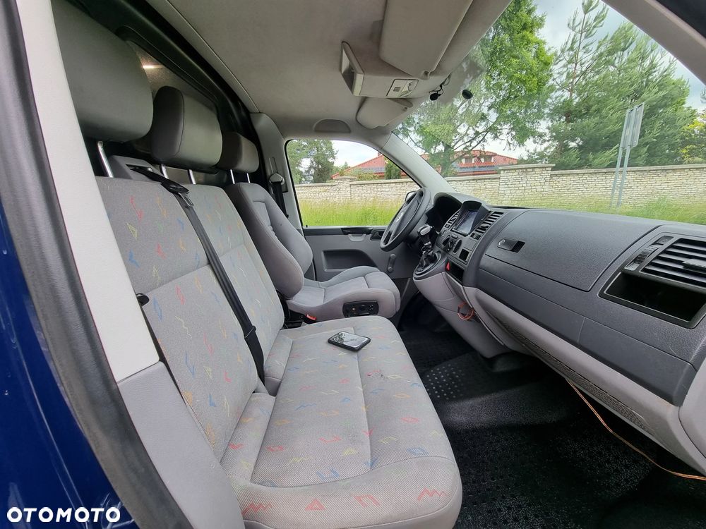 Volkswagen Transporter T5 - 11