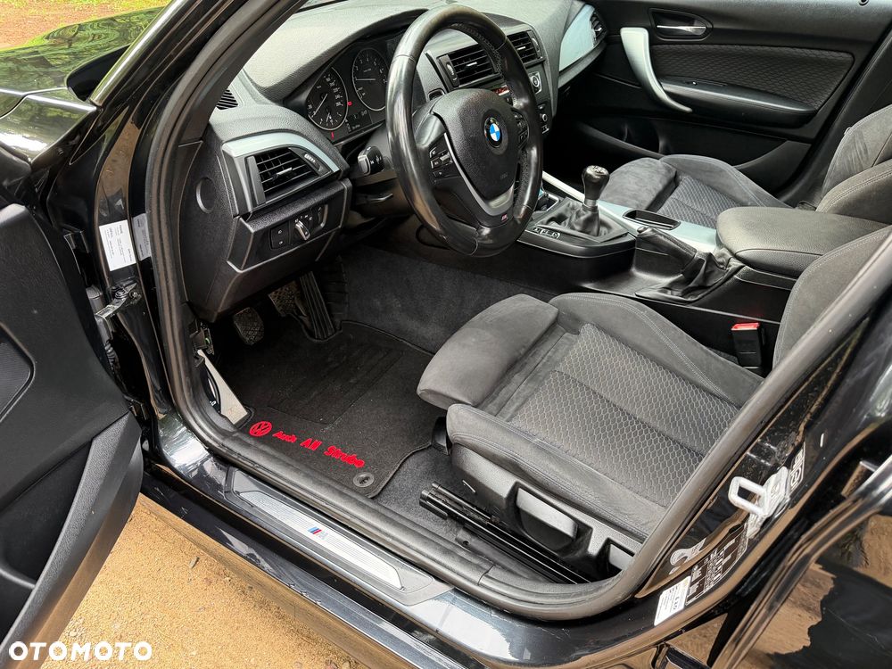 BMW Seria 1 116i Sport Line - 29